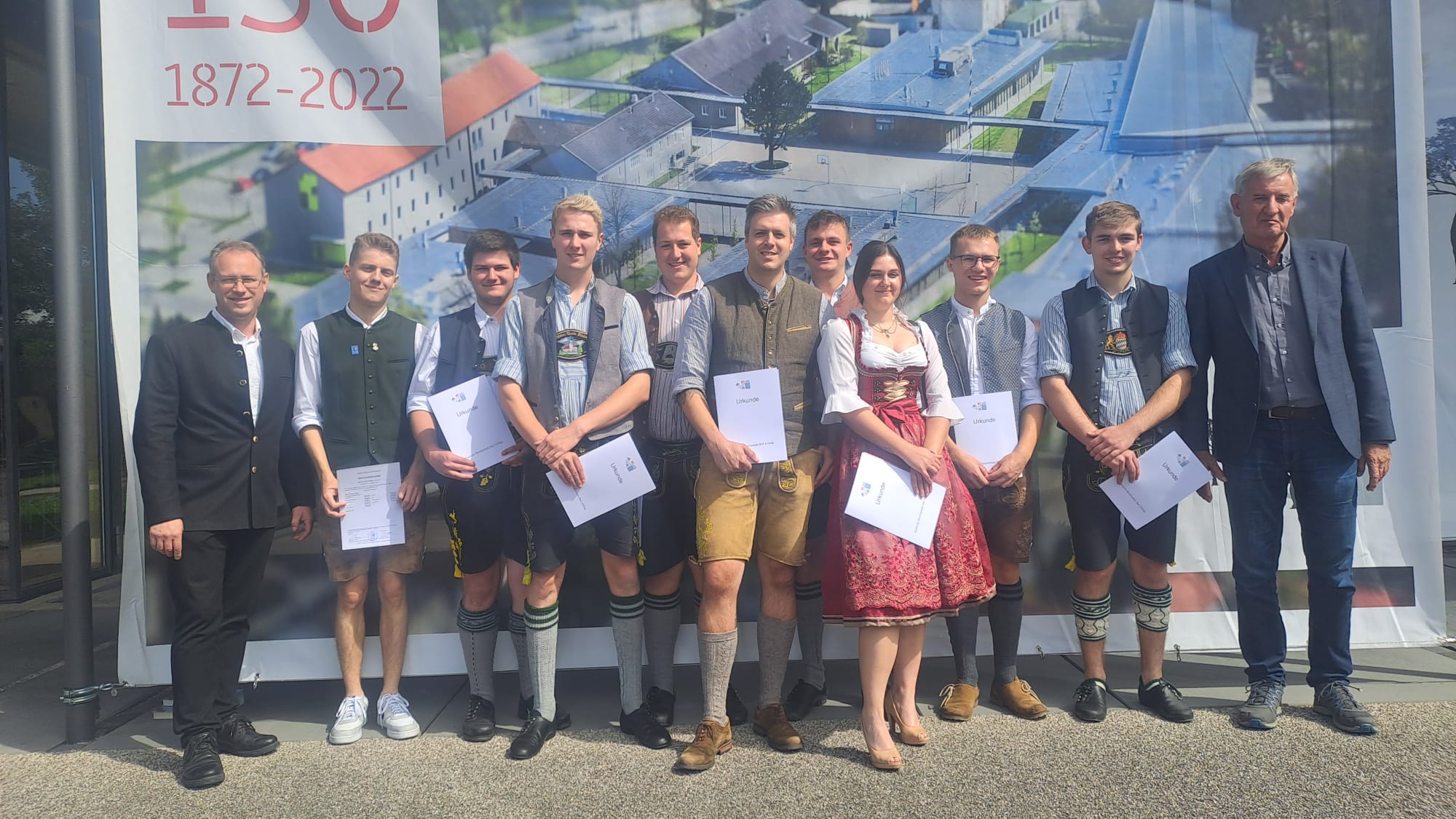 Herzliche Gratulation anlässlich der Schulabschlussfeier – Unsere neuen SHK-Gesellinnen und Gesellen